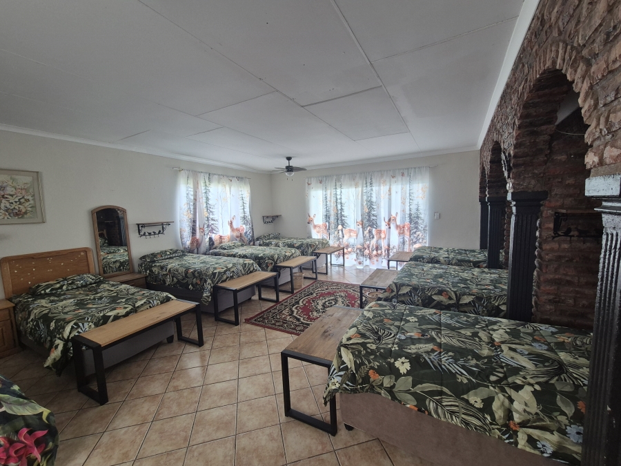 5 Bedroom Property for Sale in Bloemhof North West